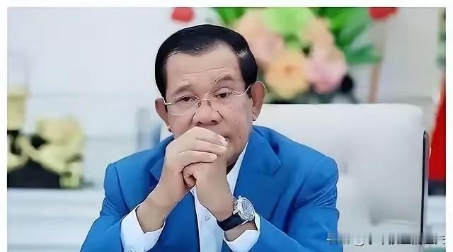 泰国的火炮轰得这么狠，是因为他们嗅到了最危险的信号：大国的雷达关机了。以前打狗还