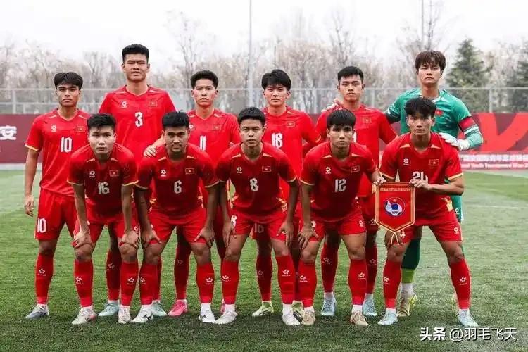 三场足球赛事精彩不能错过
北京时间3月28日2026年西安国际青年足球锦标赛，U