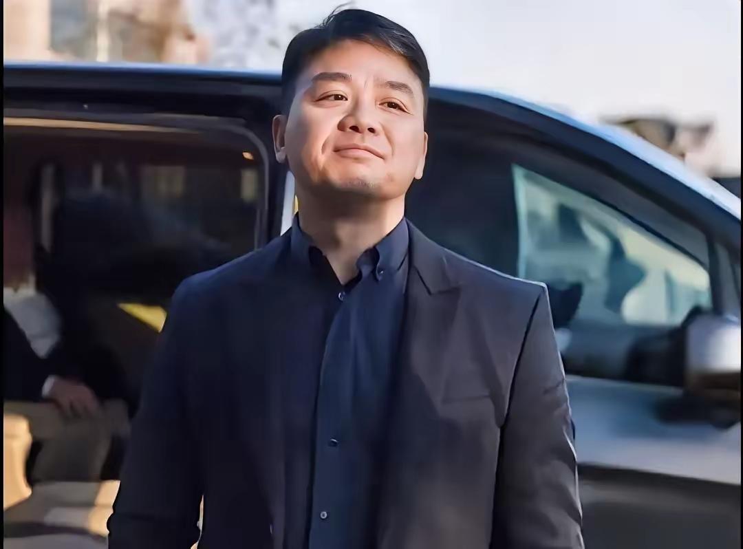 刘强东的第一辆车拍出了7819万的高价，连雷军都自叹不如。尚未正式发布的京东汽车