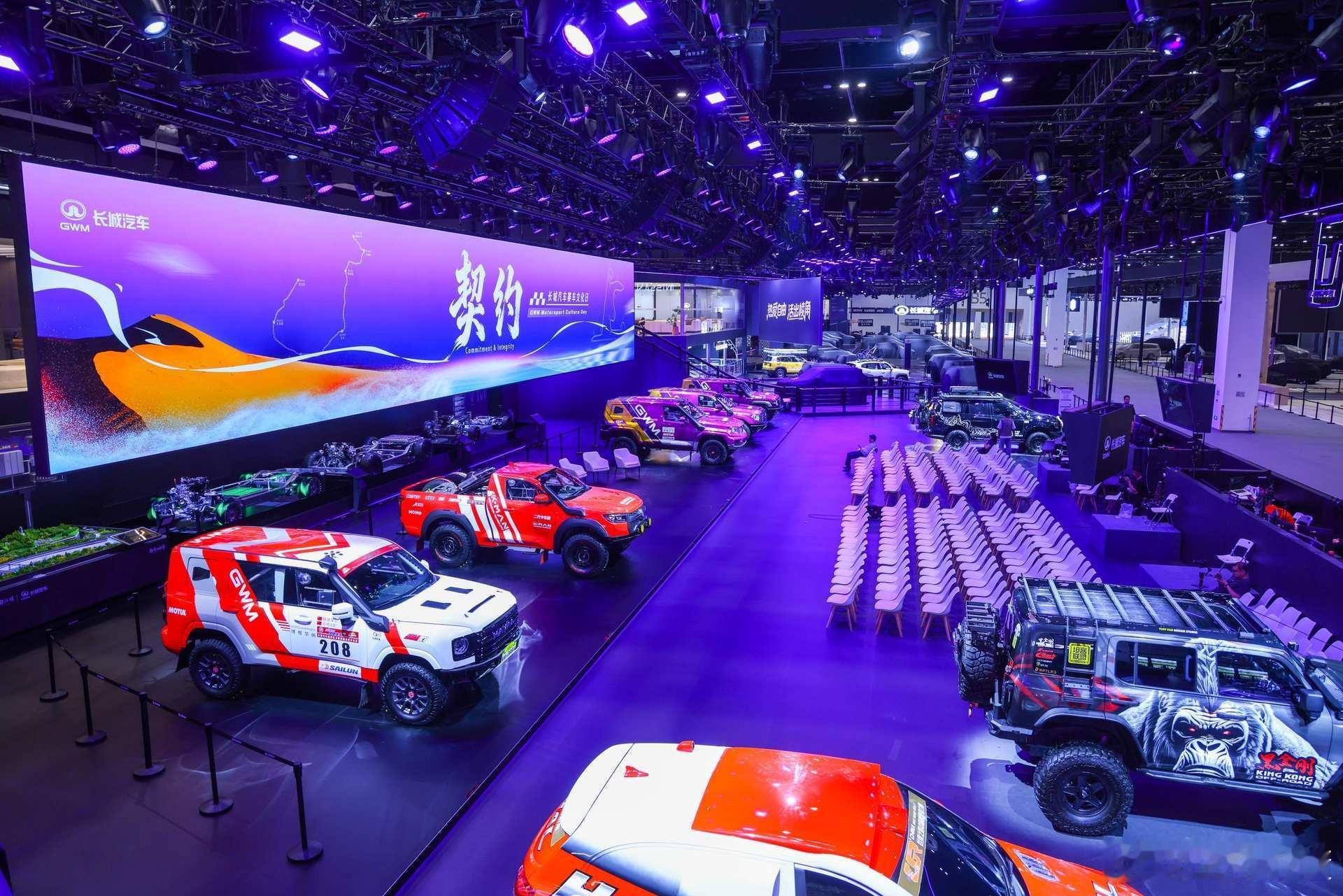 长城把V6插混赛车搬上展台，不只是为了跑赢沙丘或赛道。300km/h的纳斯卡风格