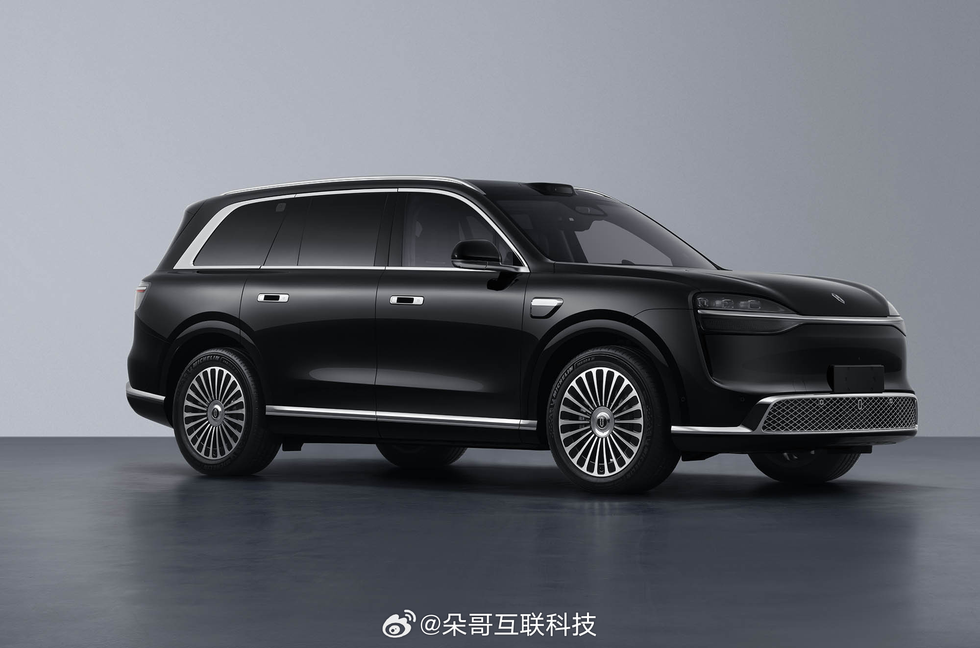 问界M9 | 尚界Z7T 双双登录工信部公示你大哥还是你大哥高端新能源赛道又添猛