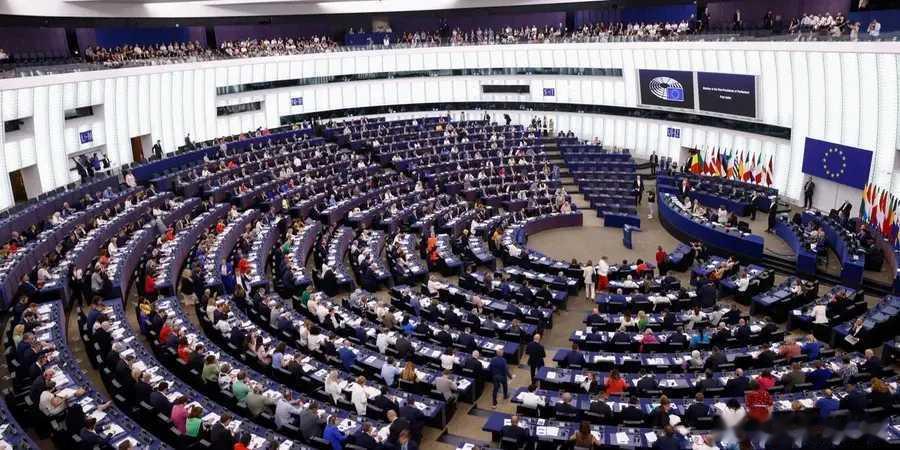 俄乌冲突 法国斯特拉斯堡，2026年1月20日，欧洲议会当天在全体会议上投票通过