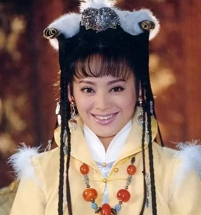 1687年，孝庄病逝。她一手带大的孙子：康熙哀嚎不已，捶胸跳脚。谁知，刚走出孝庄
