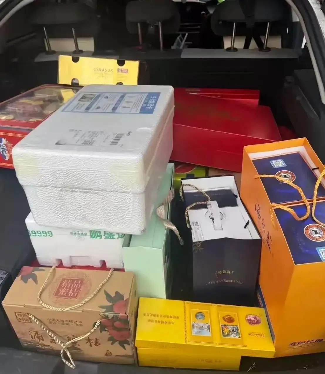 女子吐槽嫂子回娘家，竟然把小姑子买给父母的东西全搬走了，这波操作真是让人惊掉下巴