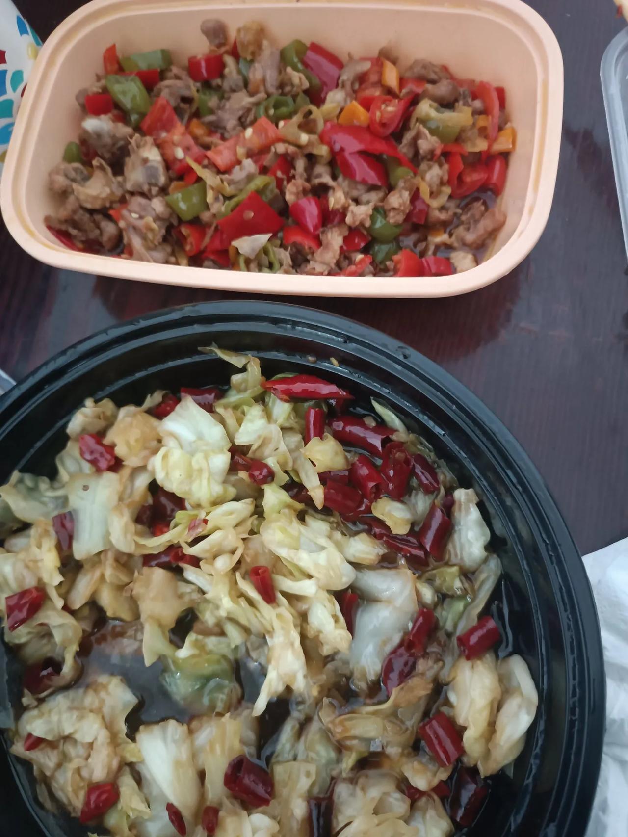 中国的骄傲幽默风趣的能干的四川人！
 
当你看到一群来自四川的人们，就会让你眼前
