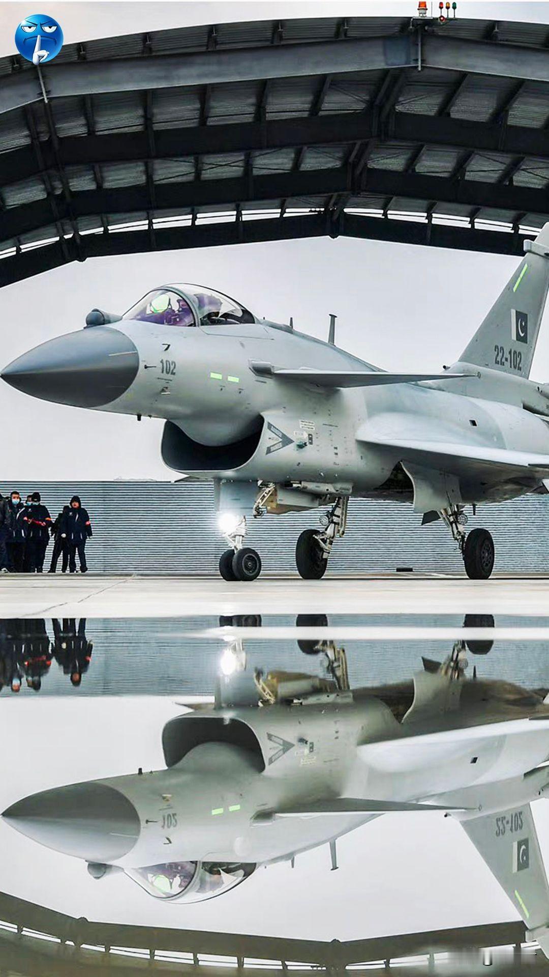 泰国空军总司令攀帕迪本月将前往瑞典和美国，考察采购战斗机并引进部分技术。目前看上