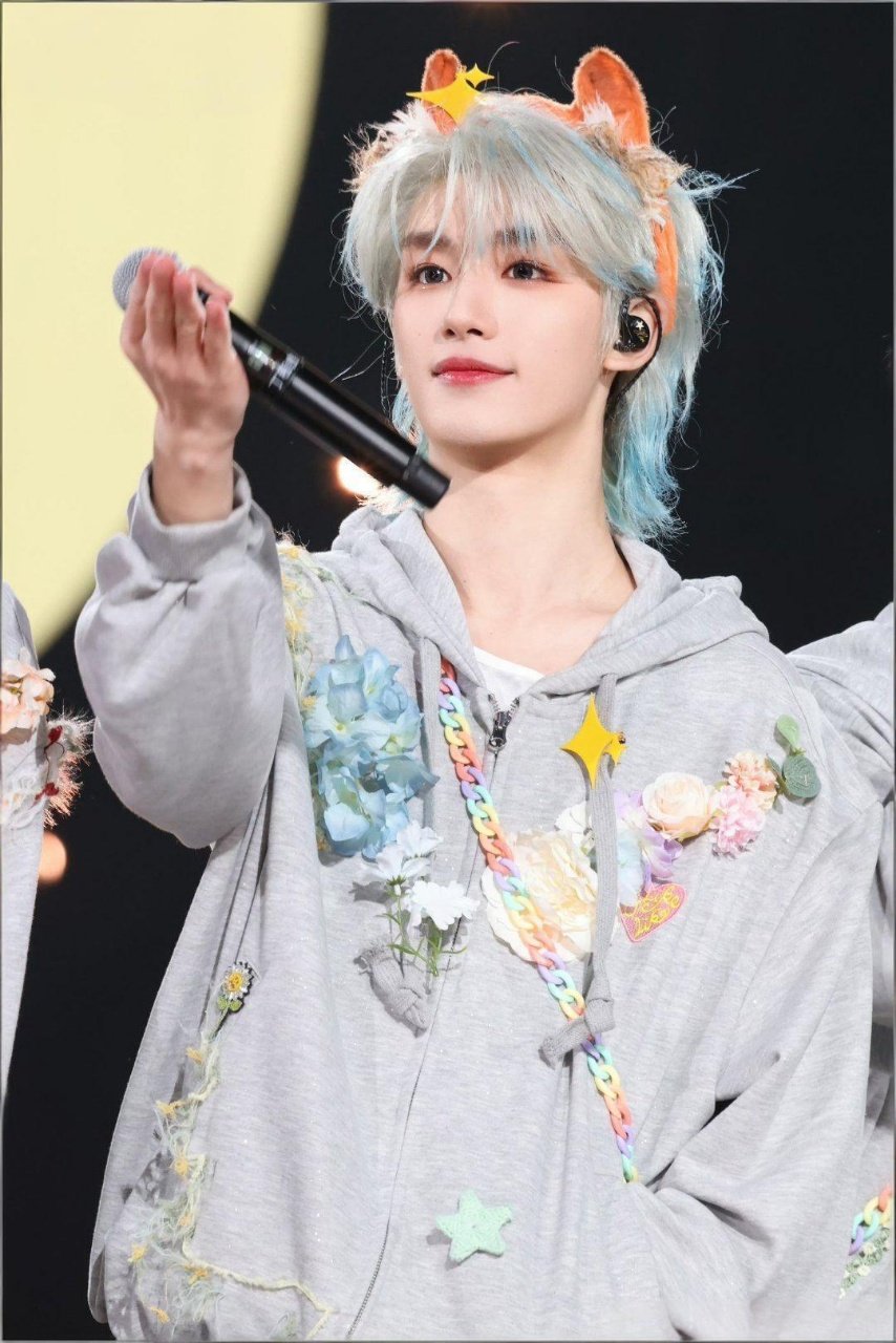 时代少年团时代少年团刻板印象都是自己给的 建议给刘耀文颁发一个“重庆面食推广奖”