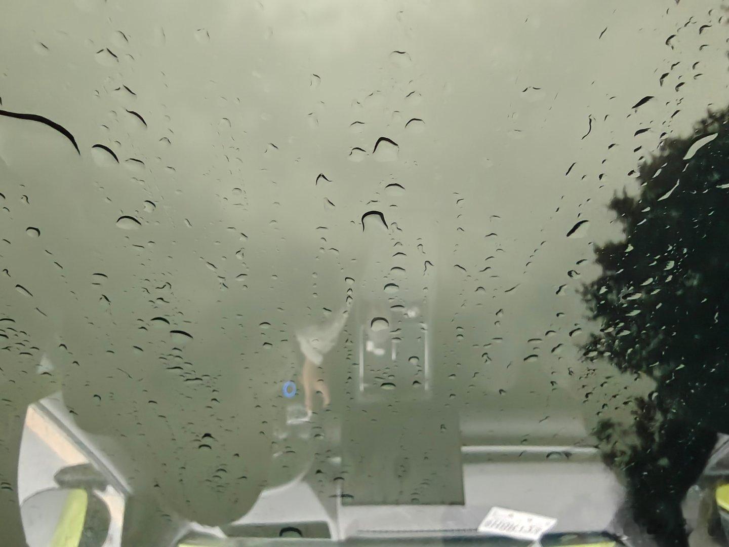 最近这天气真是变幻无常，好在都很美我与汽车的日常 ​​​