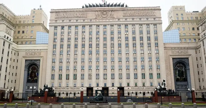 俄罗斯多地遭大规模无人机袭击