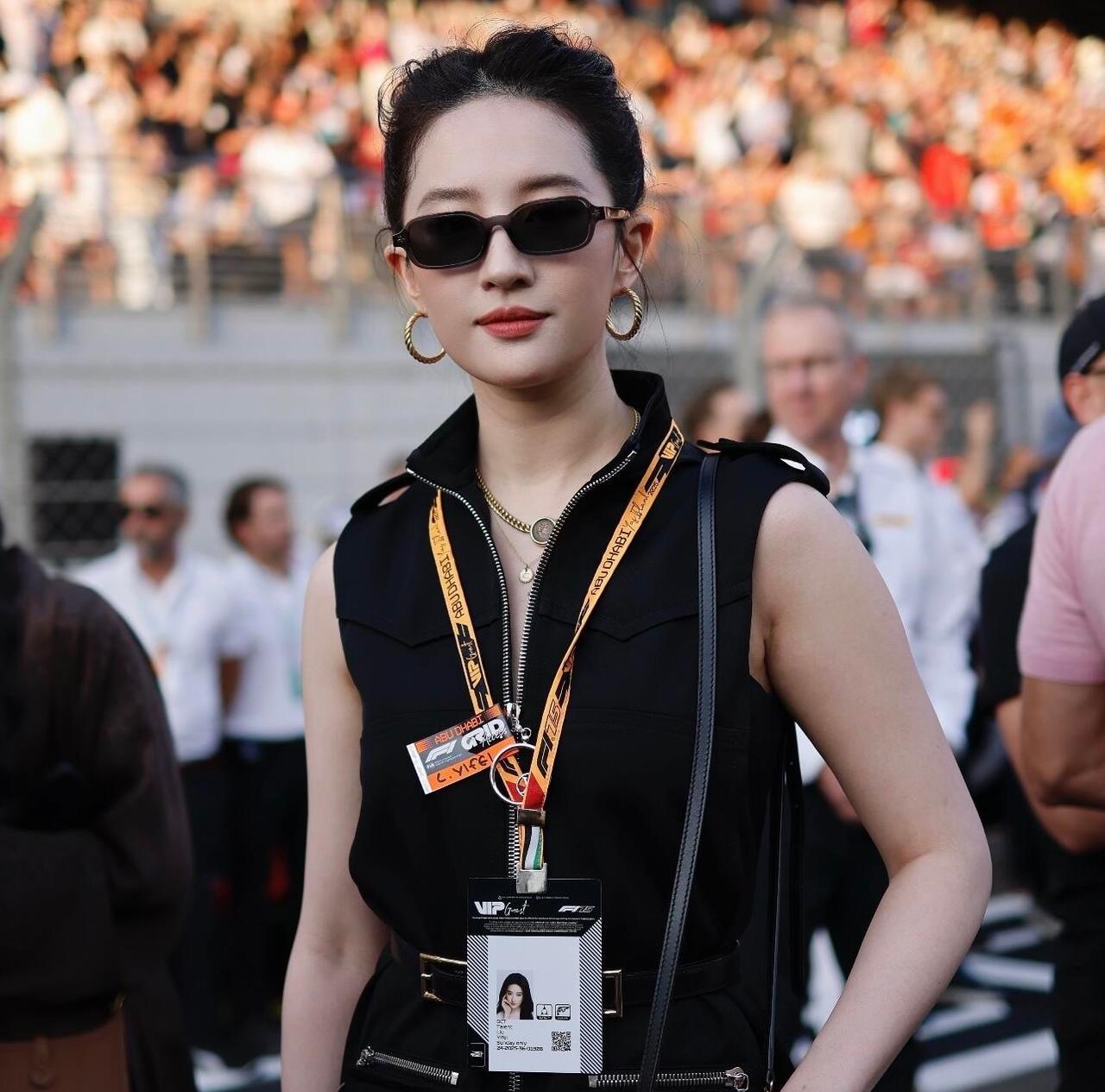 天仙姐姐的咖位是怎么吹起来的
实绩确实有点让人意外，这估计也是很多人想不到或者习