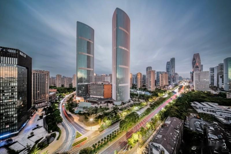 人说“上有天堂，下有苏杭”来赞杭州的景美，现在杭州又来波大的——堪称AI 界的卷