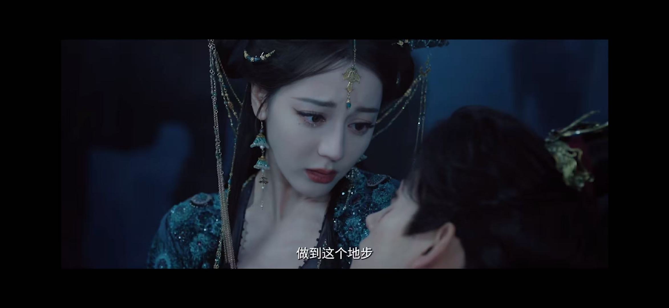 迪丽热巴白日提灯一滴泪白日提灯迪丽热巴哭戏迪丽热巴白日提灯一滴泪迪丽热巴