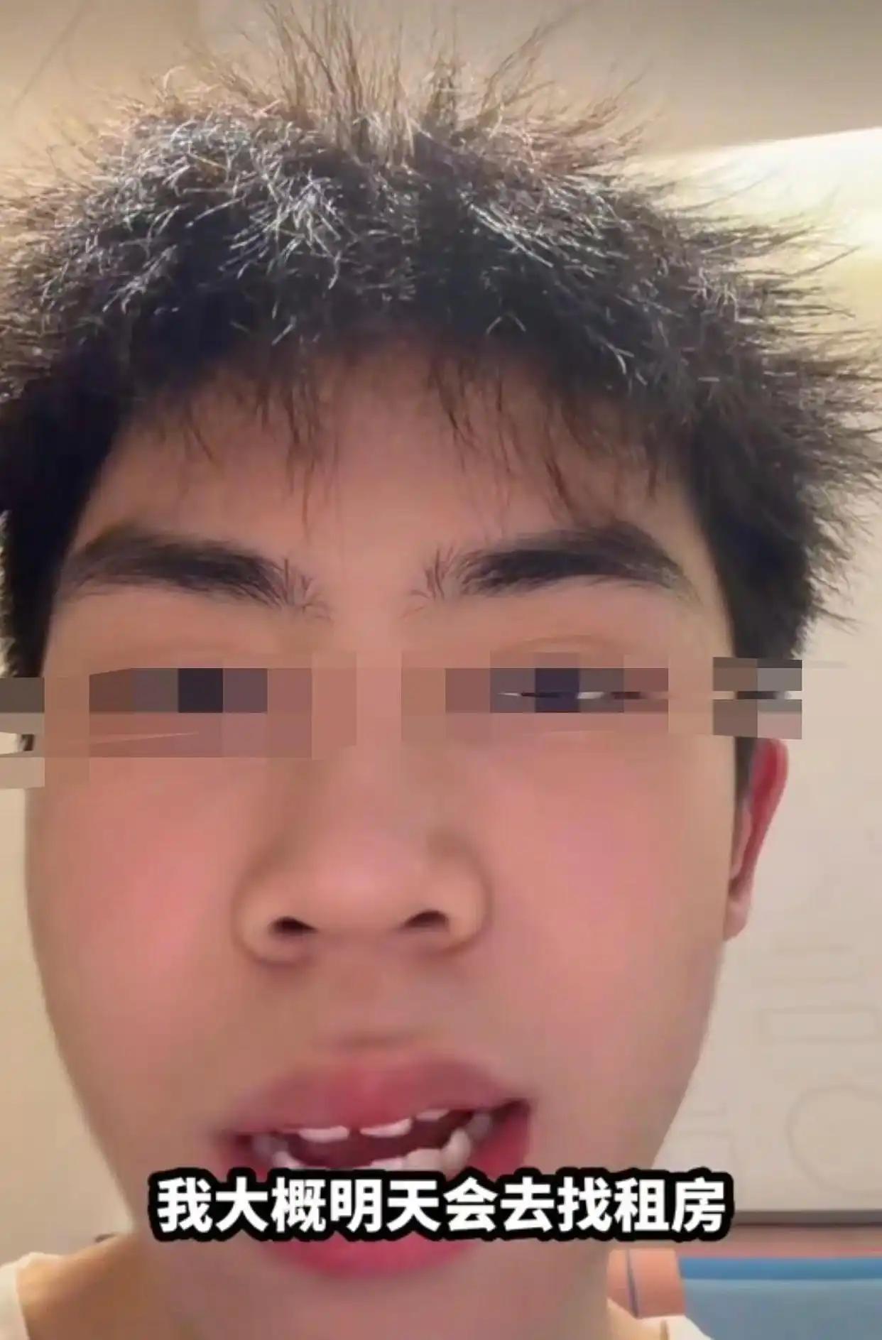 “任性又张狂！”海南，大一男生参加军训，才训了几个小时就扛不住了。和教官说：我要
