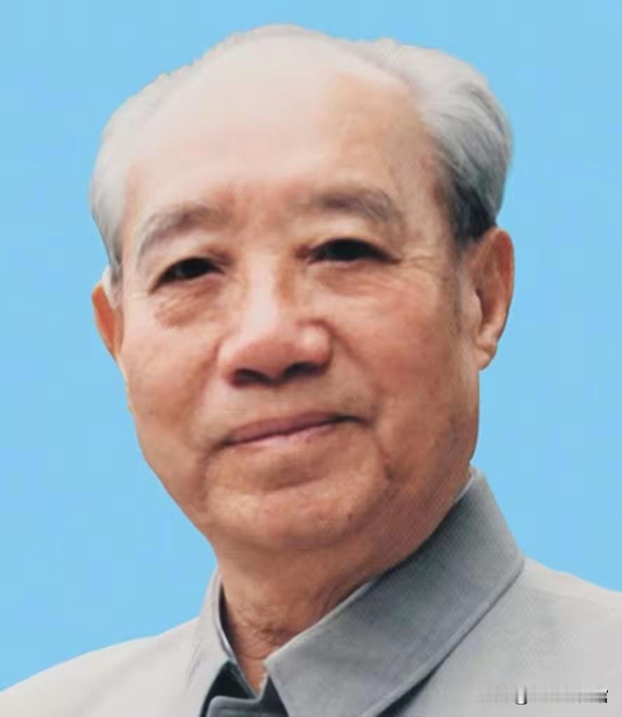 汪东兴（1916—2015），江西弋阳人，开国少将。长期在毛主席身边负责警卫工作