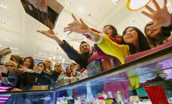 被现在年轻人的消费观吓了一跳！昨晚，和几个00后聊天，他们透露了几个现象，让我很