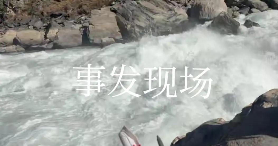 虎跳峡落水的男子，原本是跟女友游玩后回去就结婚的，没想到就因为“洗杯子”的动作落