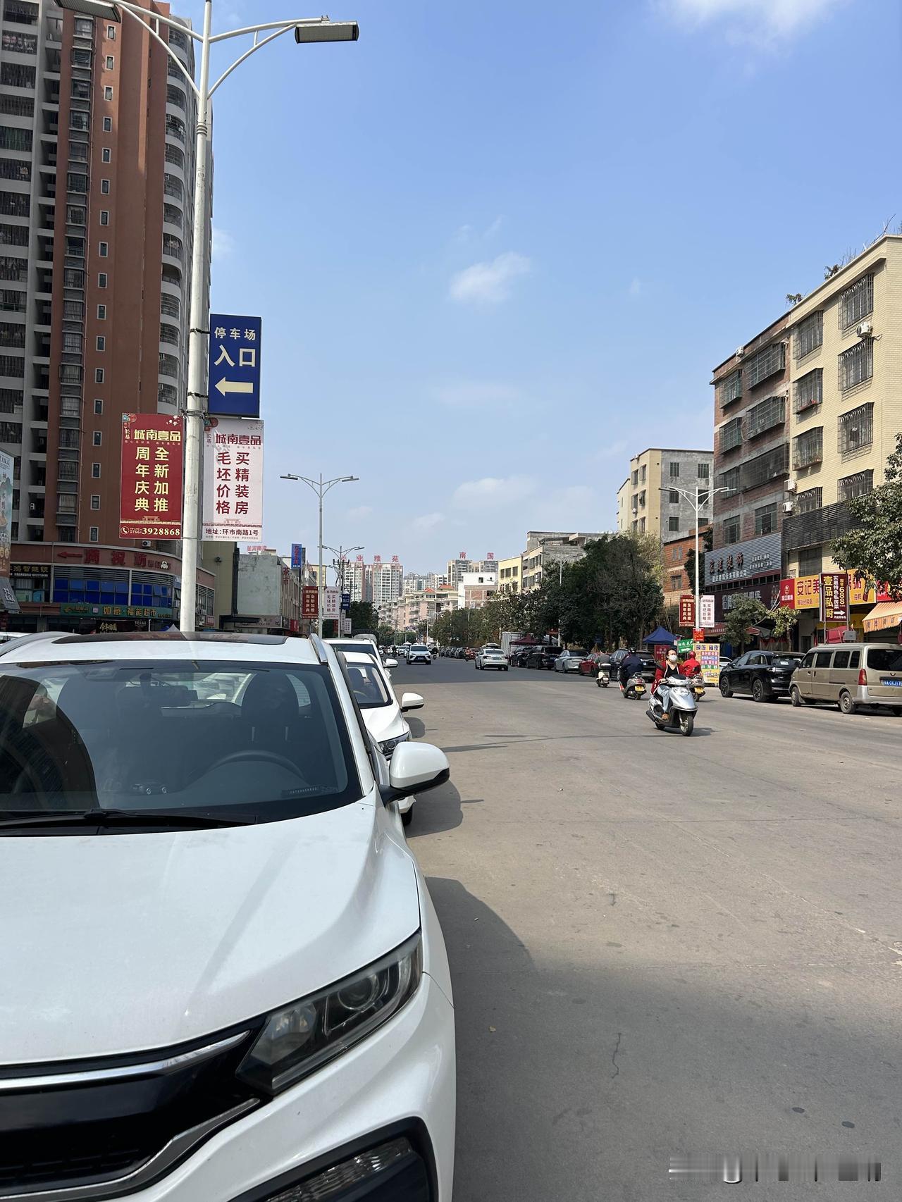 刷到一个大神说40多岁还在拼命打拼的人不值得推崇！

觉得他们这种意识和行为太愚