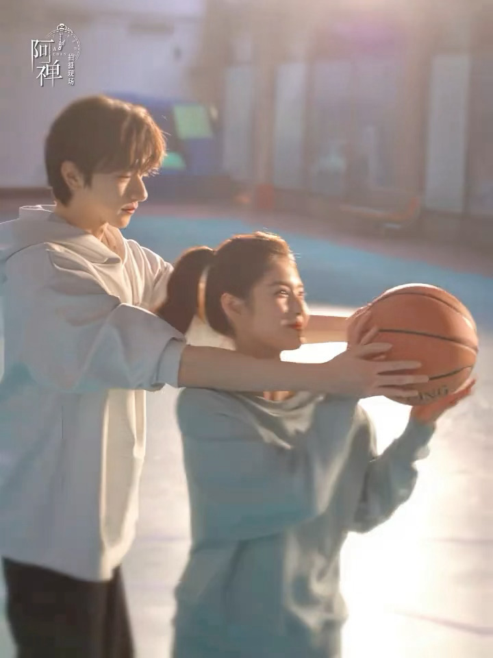 林一艾米《阿禅》今日官宣同框物料，拍的不错啊！！ 