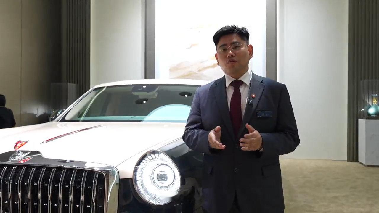 建议尽早培养自己的表达能力 能说会道绝对是职场狠 人标配，接 触 过红旗的销售小