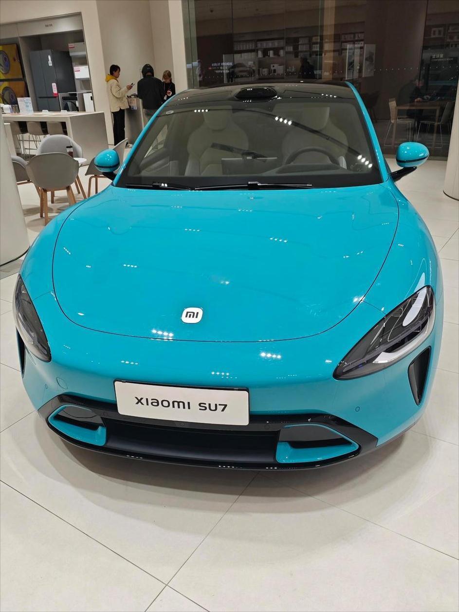 su7第一代停售，细数第一代小米su7战绩：

--21个月36万台销量：202