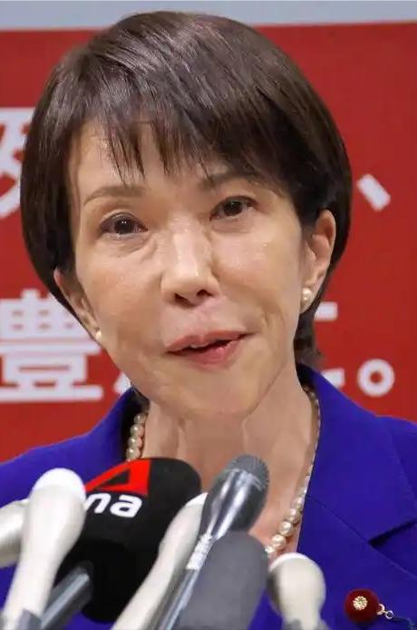 在日本工作的朋友说了一句大实话：现在最慌的根本不是日本人，是那几十万把家安在日本