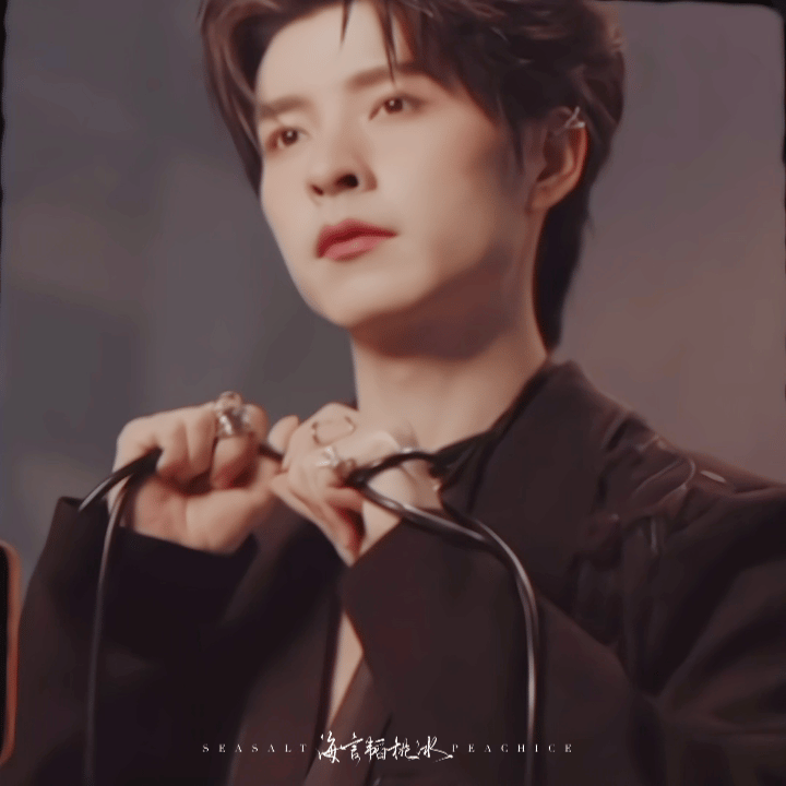 文韬Stefan 啊啊啊啊啊舔奶油🍰捆绑，电线『抱图吱，🈲️all』韬出个日