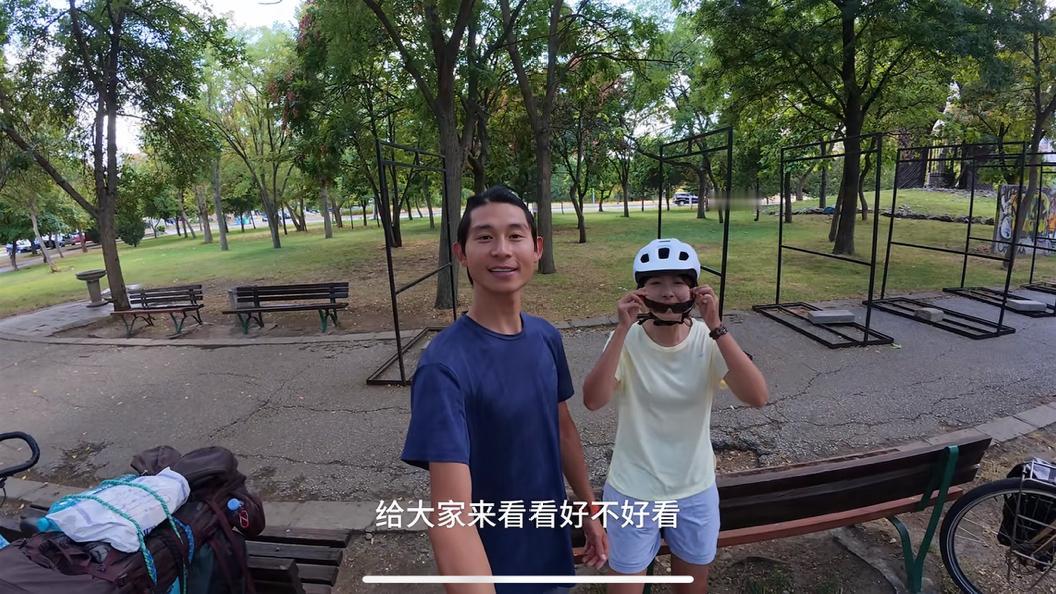 陶三丰和大拿的保加利亚骑行难道不像是小两口撒狗粮的恩爱出游吗？

陶三丰总算让滞