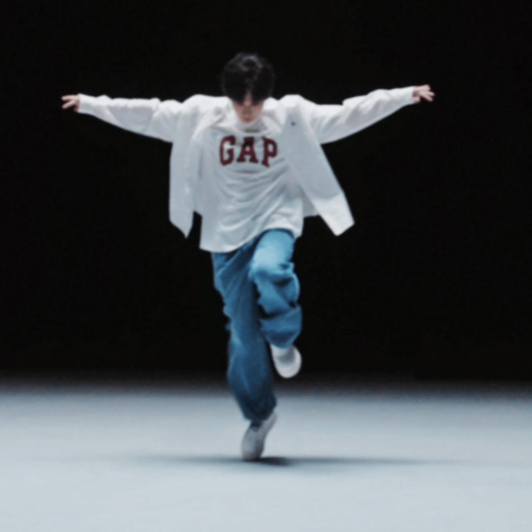 又到周五～又可以双休了我心飞翔🪽 