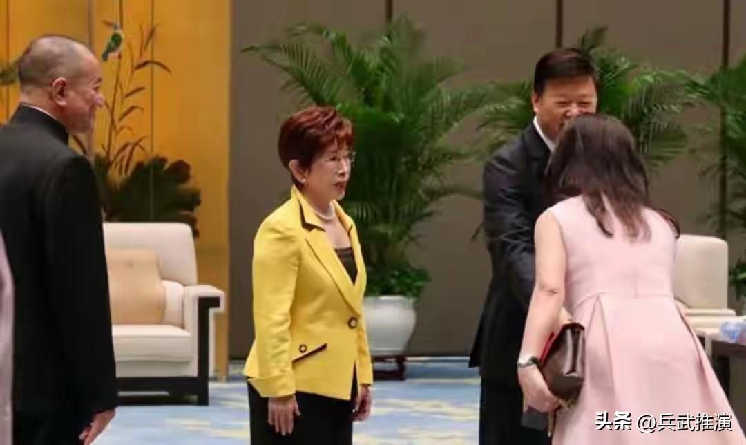 严正宣言！没有统一就没有和平可言，空言和平遭受最大警告！

洪秀柱这次话说到根上