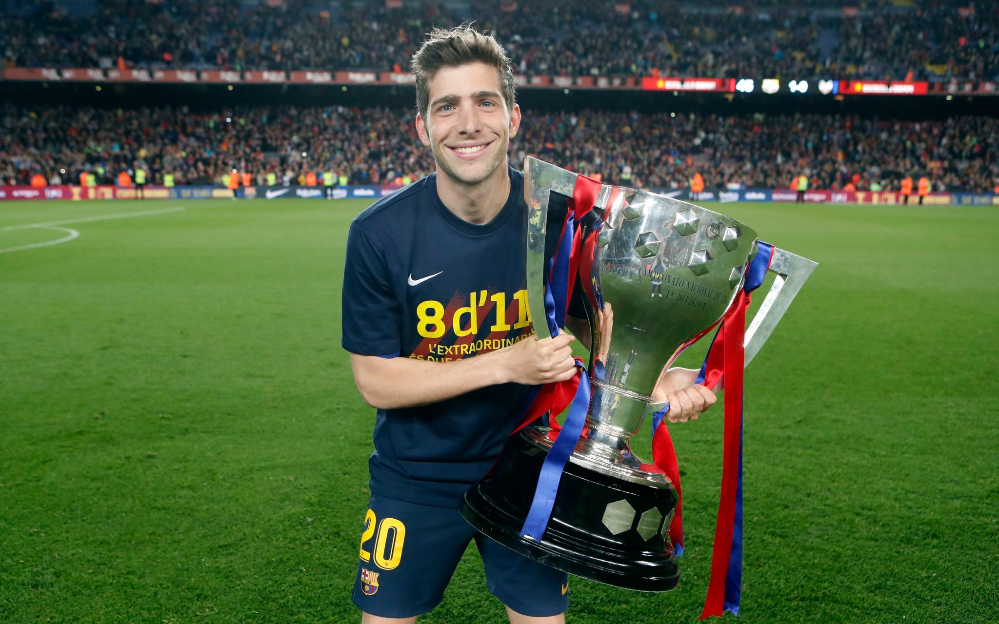 官推祝罗贝托生日快乐！！！巴萨vs马洛卡罗贝托0207生日快乐巴萨