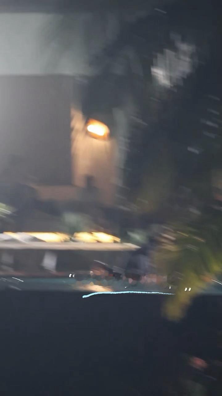 楚然现发玩跳水游戏的时候脚后跟挫伤，就医无碍后跟粉丝报平安🥹玩的开心的同时也要