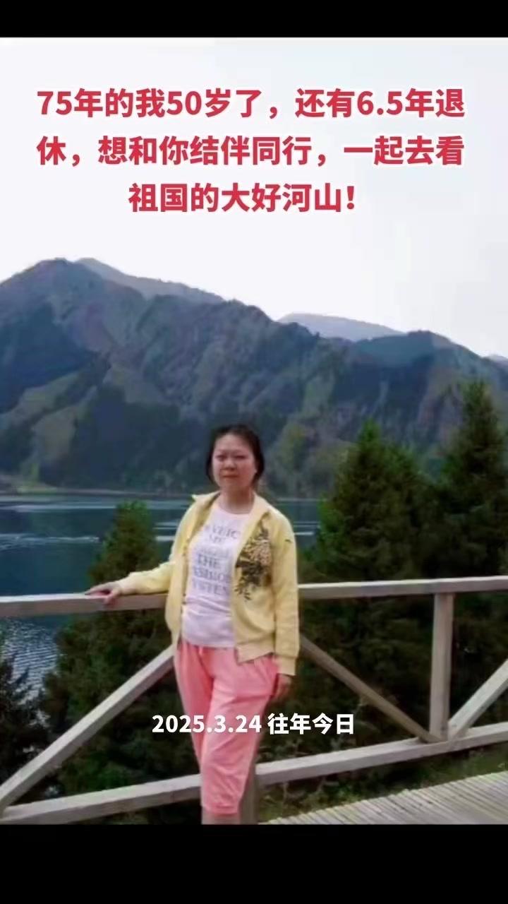 最近发现一个超适合治愈自己的角落，每天花半小时拍一组氛围感照片，感觉生活都多了很