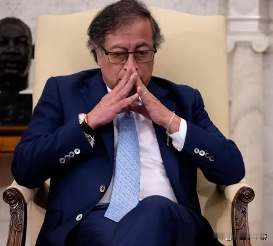 美国总统特朗普会晤哥伦比亚总统商讨解决毒品争议， 特朗普：自从拿下马杜罗，他立刻