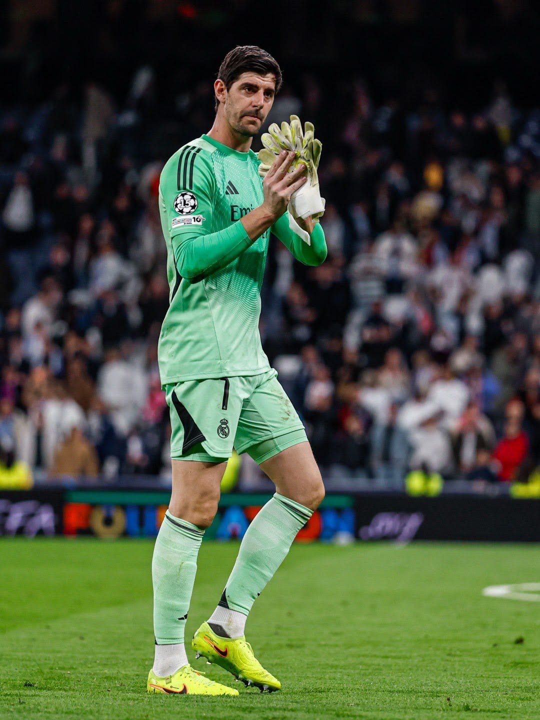 预计库尔图瓦将缺席以下比赛：❌ 马竞（主场）❌ 马略卡（客场）❌ 拜仁（主场）❌