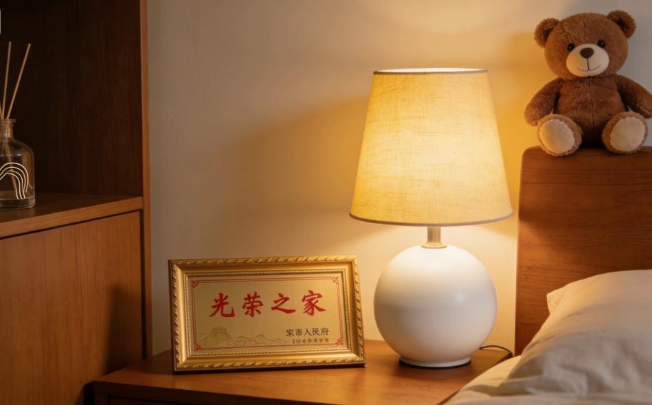 爸妈从不催我回家，却偷偷做了件让我泪崩的事
 
我爸妈从没主动催过我回上海，却悄