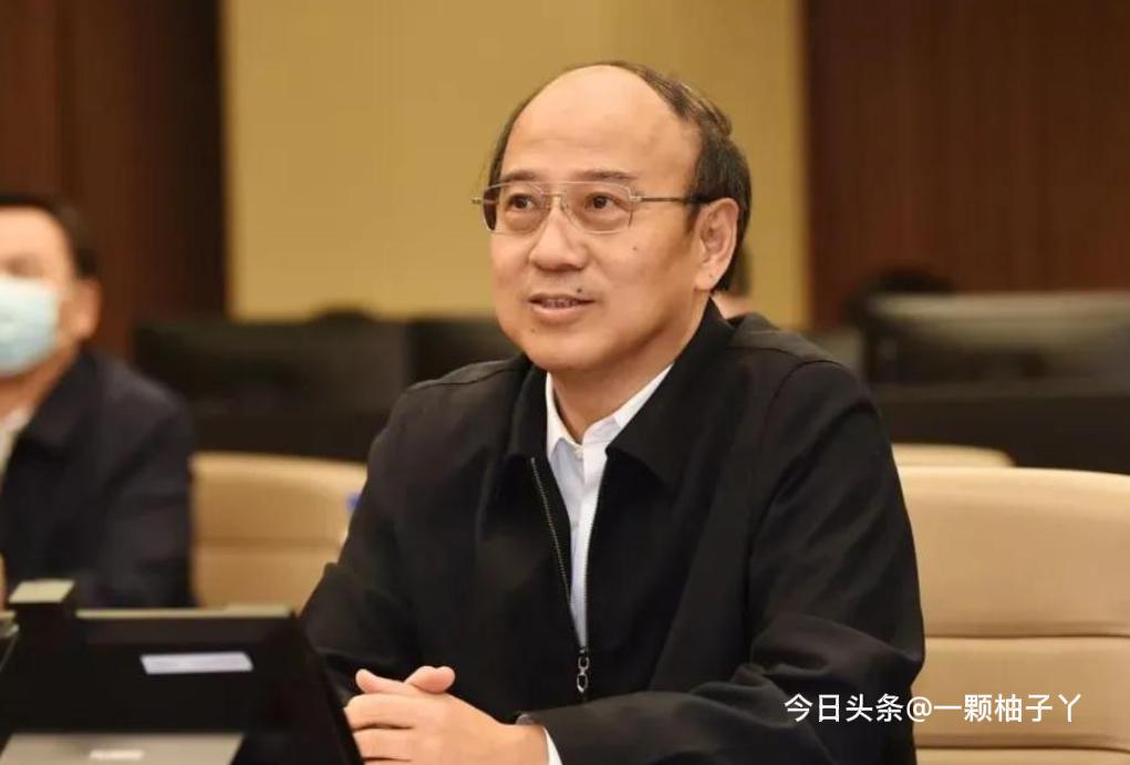 中石油董事长在业绩发布会上给出了一颗定心丸，明确表示公司90%的原油和天然气进口