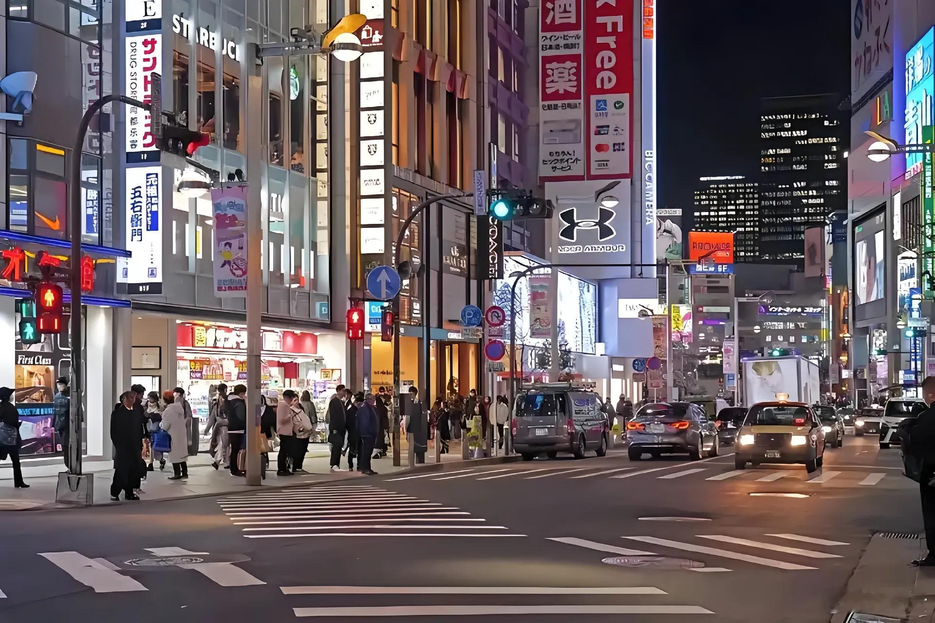 中美日最新GDP公布，美国21.65万亿美元，处于领先，日本跌破3万亿，中美差距