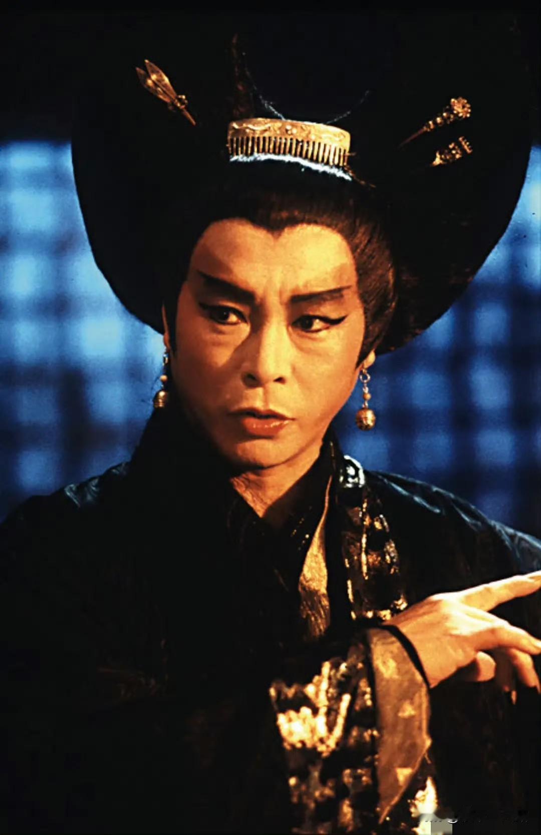 《倩女幽魂》中的姥姥刘兆铭去世，享年94岁。
原来他除了姥姥以外，还演过一灯大师