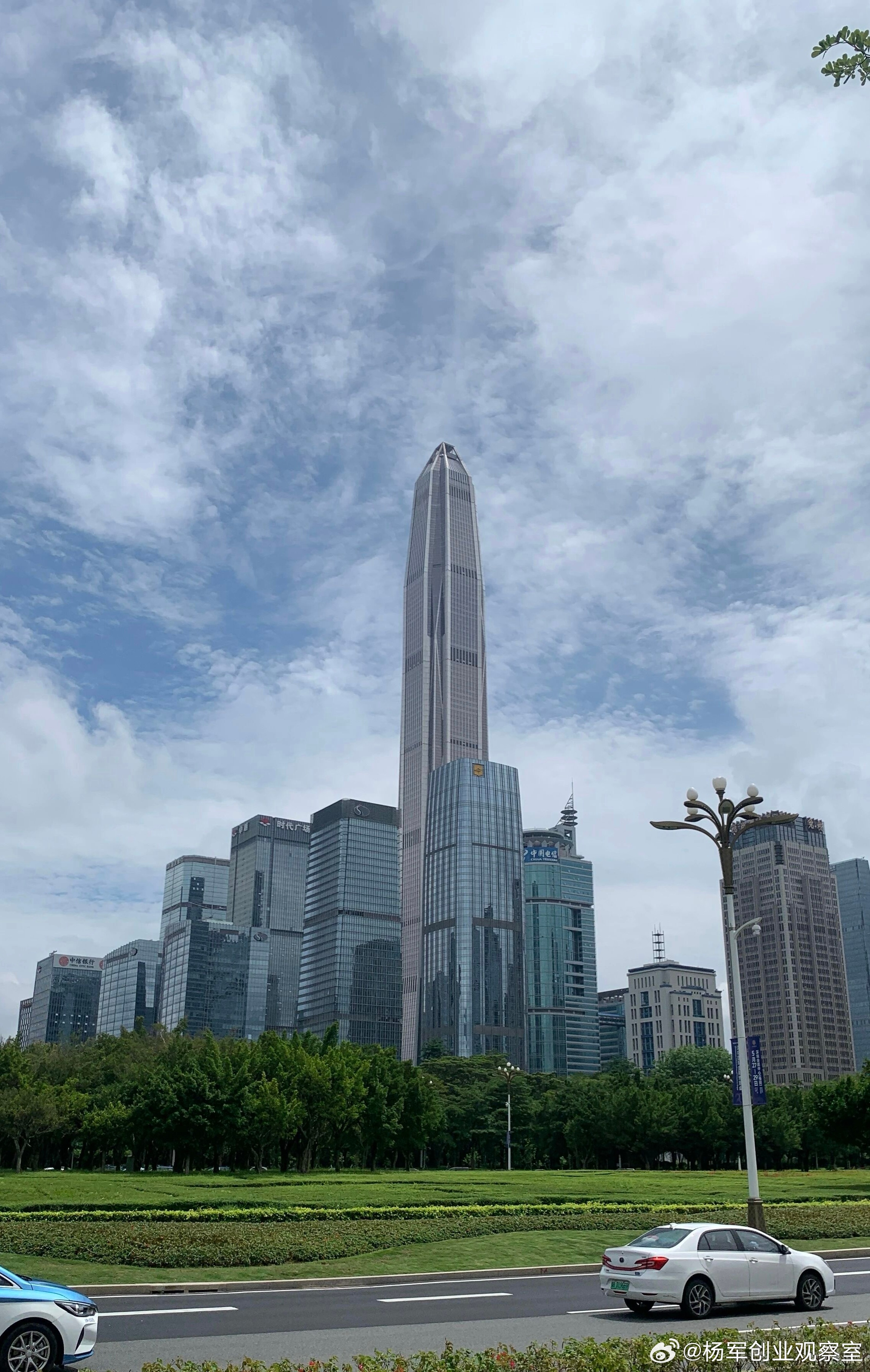 做投研，千万别把自己当成“吸尘器”。麦肯锡“资讯料理法”的拆解，非常有共鸣。分享