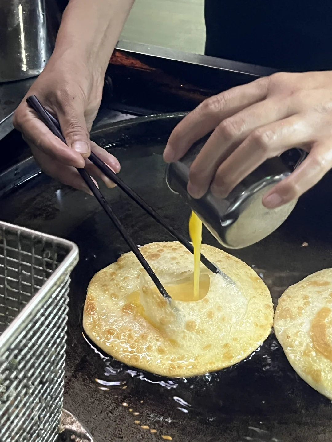 在东莞！吃完这家鸡蛋灌饼，我后悔了❗