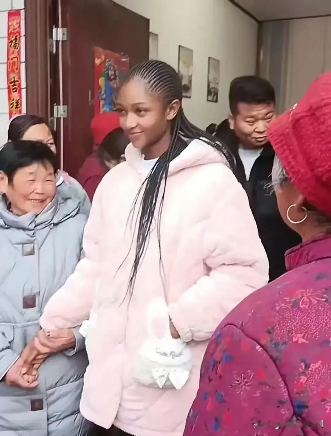 花1万2娶个大学生，这颜值很抗打了，婆婆拉着不撒手，越看越喜欢！