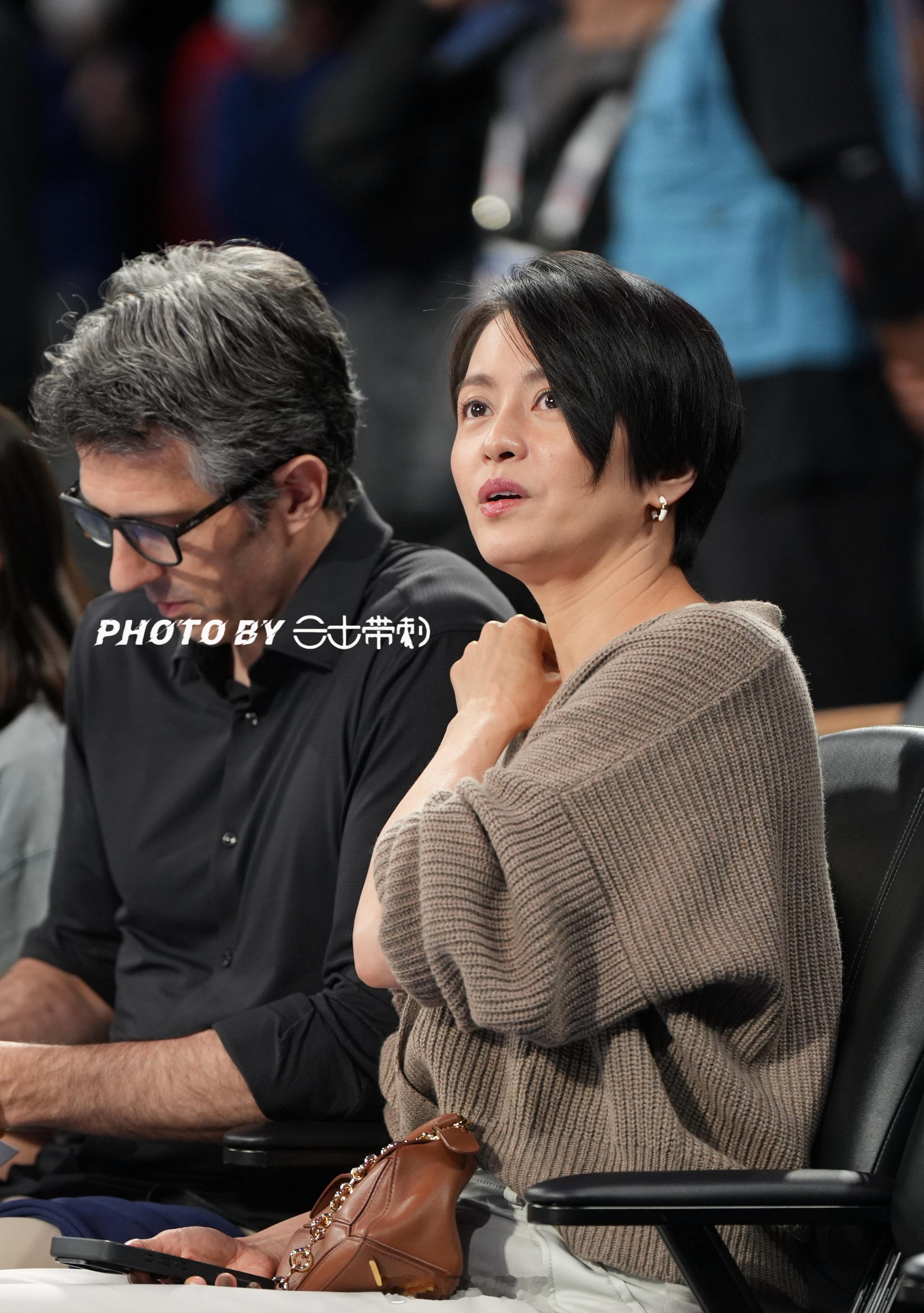 NBA中国赛2025我童年的女神！我已剪短我的发……  ​​​