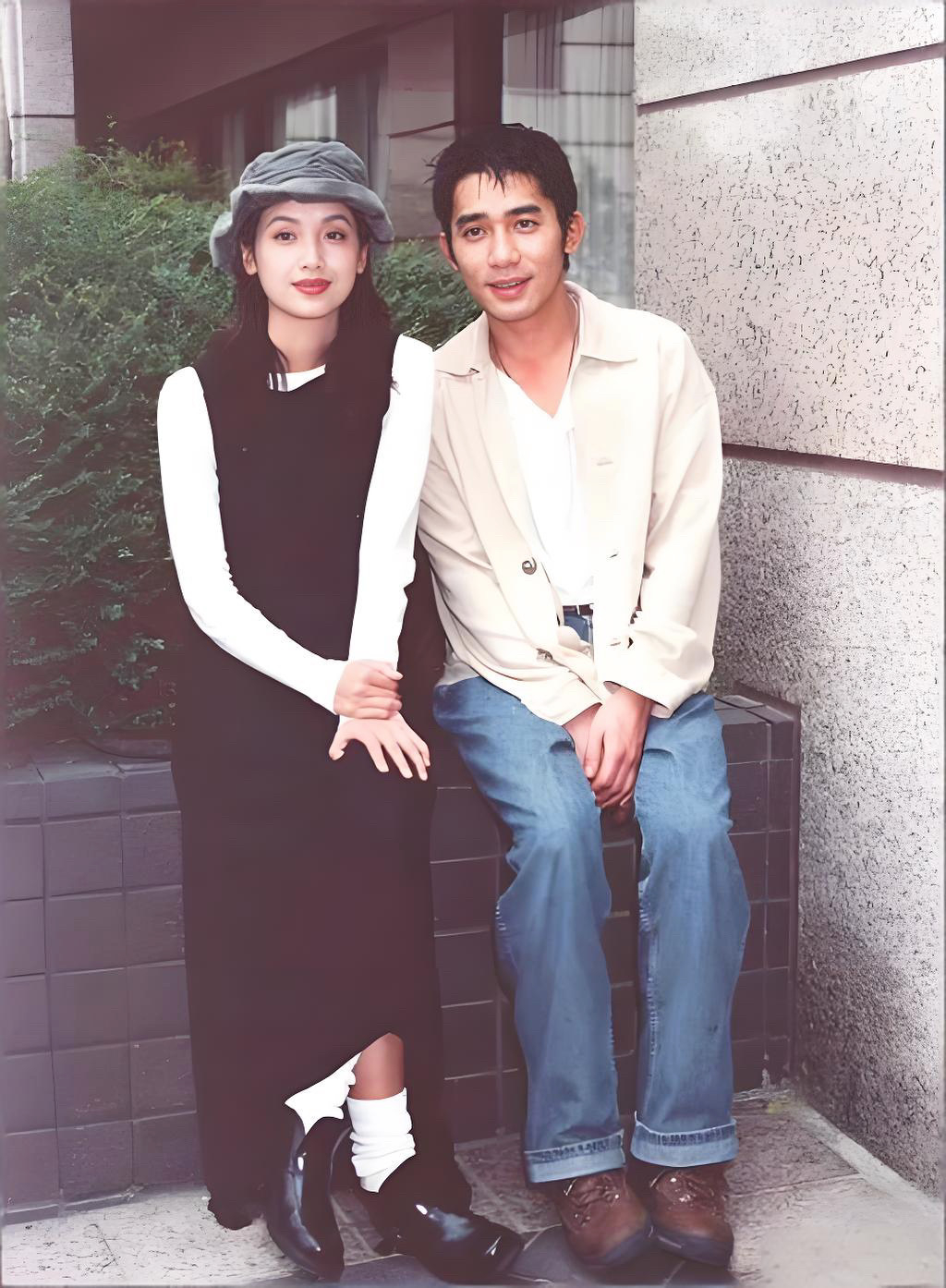 1994年，26岁的吴倩莲和32岁的梁朝伟 