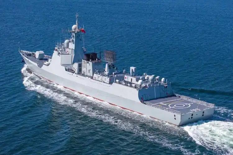 107编队一出，直接把美日菲的如意算盘给砸了个稀碎！当他们还沉浸在南海的“小圈子