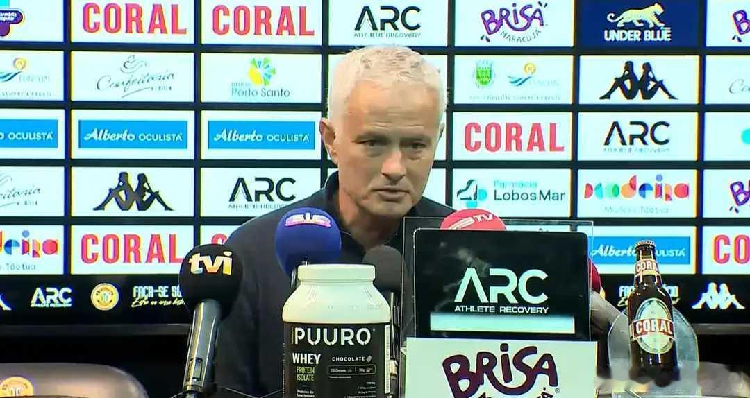 北京时间11月30日，葡超联赛第12轮，本菲卡在乔帕纳球场对阵马德拉国民队的比赛