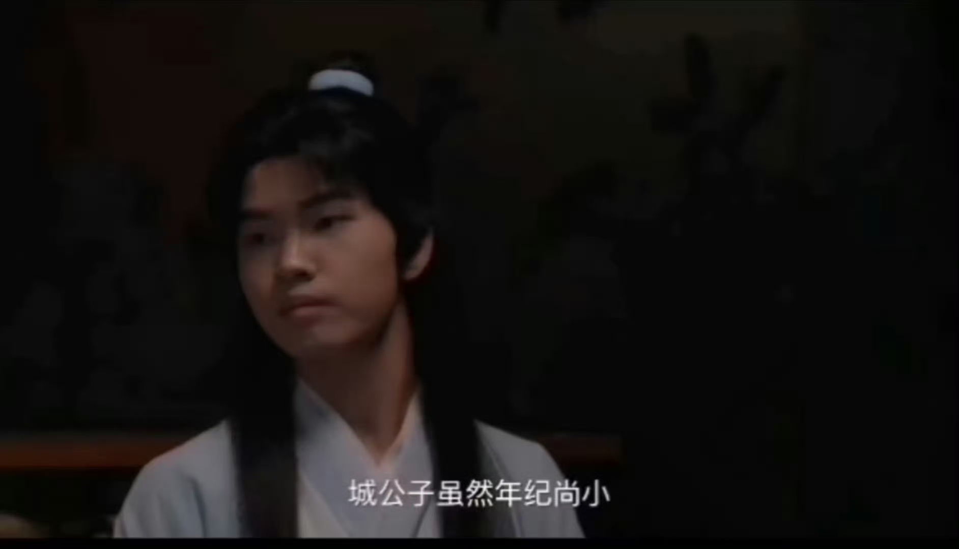 钎城电竞选手里最会演戏的瞧瞧钎城，电竞打得溜，演戏也超厉害！作为短剧主理人，他在