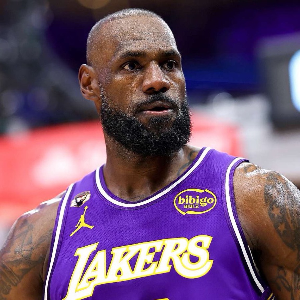 卢卡·东契奇和奥斯汀·里夫斯现在预计会缺席首轮比赛。41岁的勒布朗·詹姆斯现在将