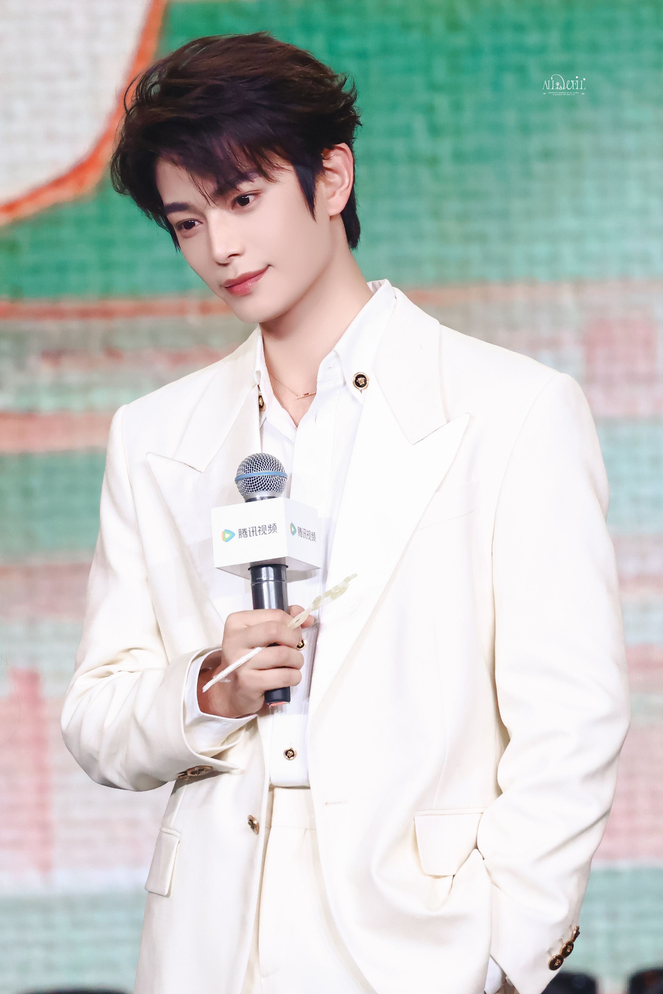 丁禹兮XICREATEftYOU演唱会丁禹兮0720生日快乐 以热爱为舟，以初心
