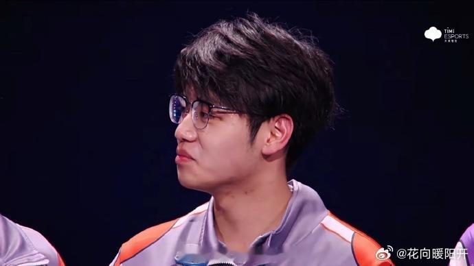 句号该是我了看完决赛全程真的被打动到，整场比赛野区节奏把控稳稳在线，进场开团思路