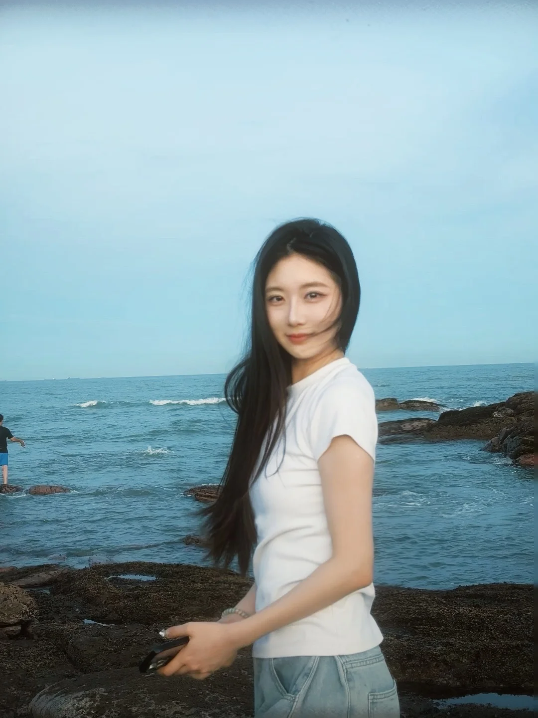 写信告诉我 今天海是什么颜色